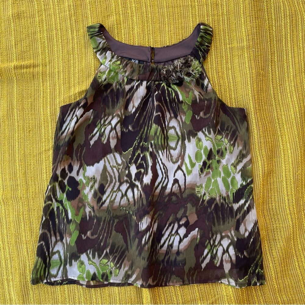 ♦️5/$15♦️ AGB | Brown & Green Animal Print Tank Top Blouse